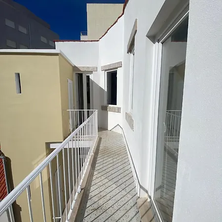 Sur Au Portugal. * Figueira da Foz